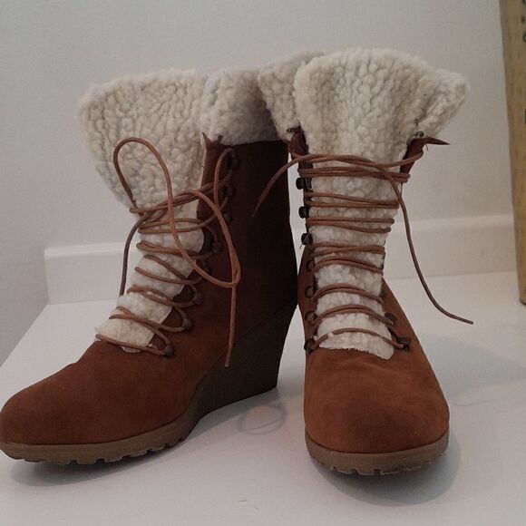 YOKI boots SIZE 10 GREAT CONDITION LIKE NEW - Picture 1 of 5